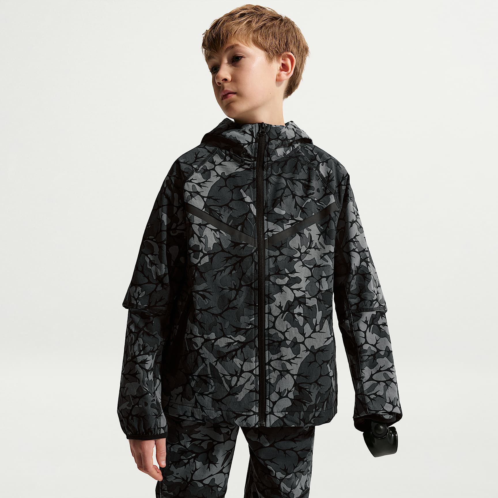 Nike Sportswear Tech Woven Big Kids' (Boys') Full-Zip Top. Nike.com